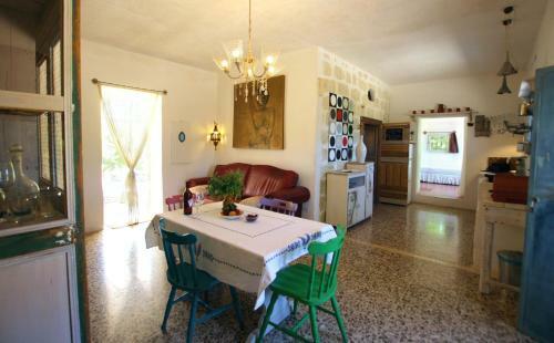 Casa Mamaroca
