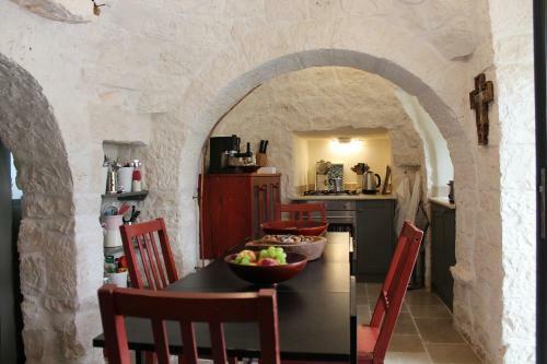 Apartamento Ostuni,trullo Fiabesco Con Piscina