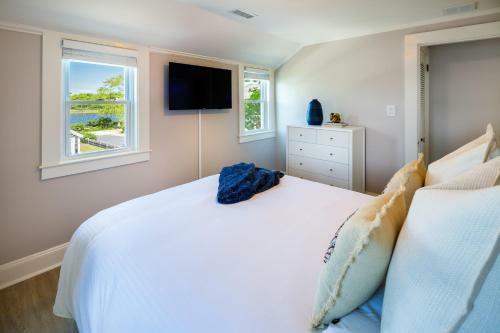 Cape Harbor Cottage