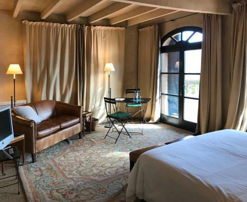 Bed & Breakfast Mas Roure Vell