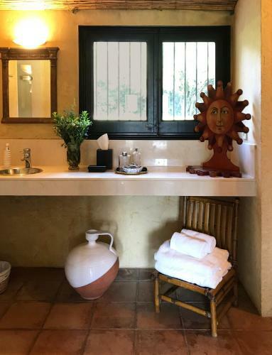 Bed & Breakfast Mas Roure Vell