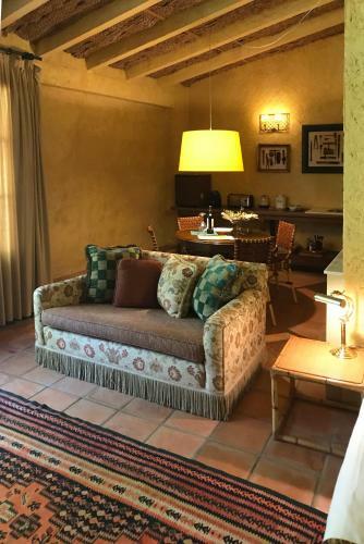 Bed & Breakfast Mas Roure Vell