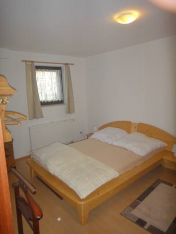 Schmidt Apartment
