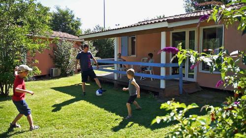 Le Hameau Des Genets