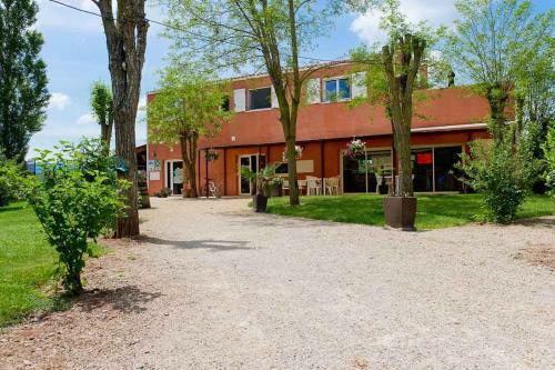 Le Hameau Des Genets