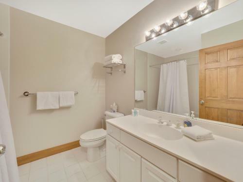 692 Disciples Village Condo