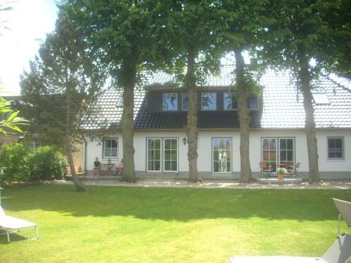 Apartamento Haus-am-dorfteich-kopendorf-wohnung-2