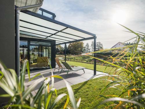 Apartamento Luxus Fewo 122 M� Direkt Am Wasser Mit Boot