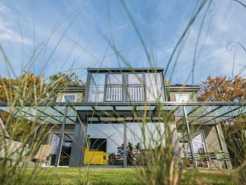 Apartamento Luxus Fewo 122 M� Direkt Am Wasser Mit Boot