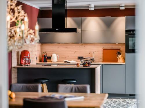Apartamento Luxus Fewo 122 M� Direkt Am Wasser Mit Boot