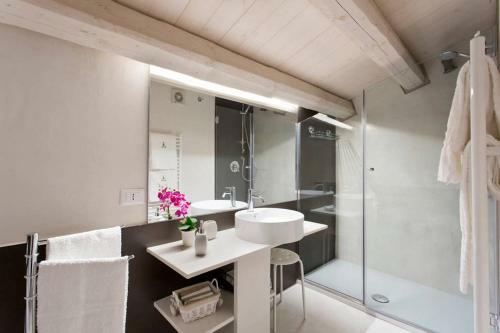 Hostal All�ft Palermo Rooms