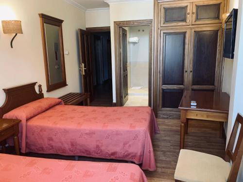 Hotel Rivera Del Duero