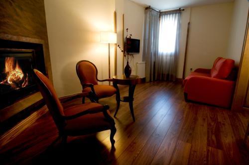 Hotel Rivera Del Duero