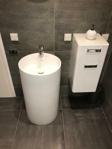 Apartamento Fewo Cologne, Airport, City