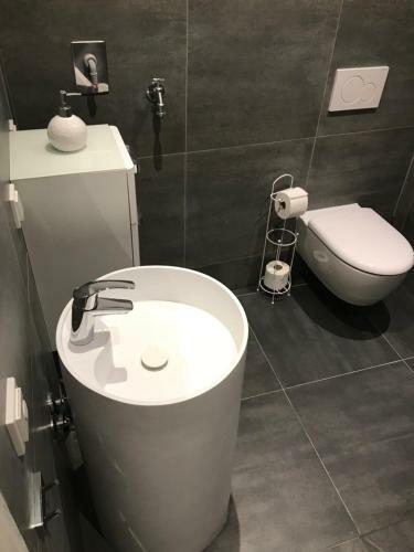 Apartamento Fewo Cologne, Airport, City