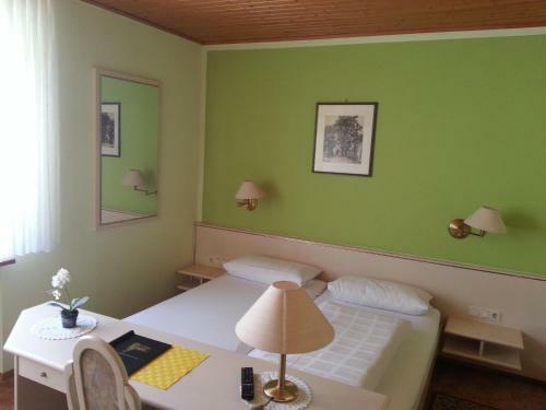 Hostal Gasthof Engel Steinbach