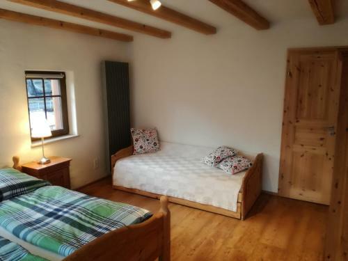 Oberlausitzer Ferienhaus Gebirgsh�usl Oybin