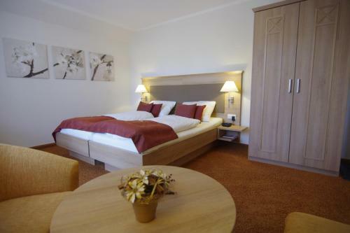 Hostal G�stehaus Sch�neck Garni - Dependance Zu Seehotel Hubertus