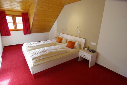Hostal G�stehaus Sch�neck Garni - Dependance Zu Seehotel Hubertus