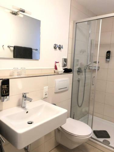 Hostal G�stehaus Sch�neck Garni - Dependance Zu Seehotel Hubertus