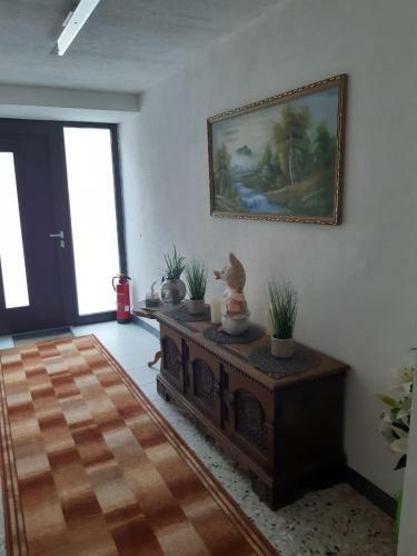 Hostal G�stehaus Am Walde - Familie Troller