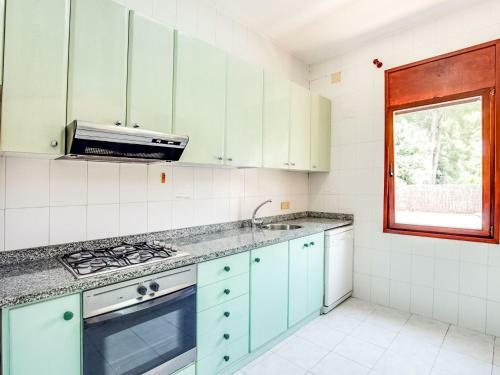 Chic Holiday Home In Playa de Pals With Terrace