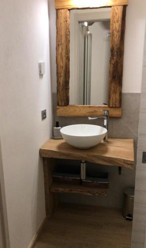 Appartamento Profumo Di Legno 022139-at-010022