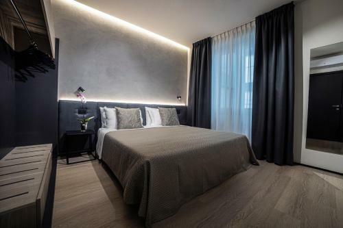 Bed & Breakfast Corso 84 Luxury Suites