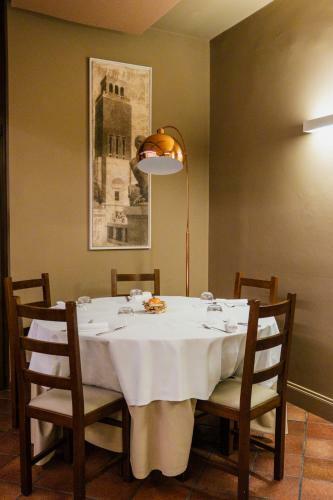Bed & Breakfast La Taverna Antica Rooms