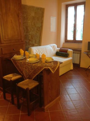 Characteristic And Comfortable Apartment In The Historic Center