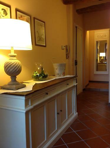 Characteristic And Comfortable Apartment In The Historic Center