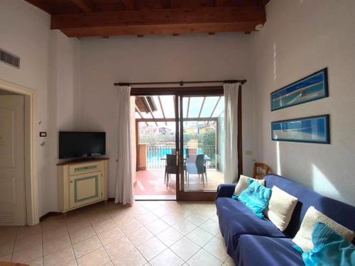 Comfortable Apartment With View On Swimming Pool
