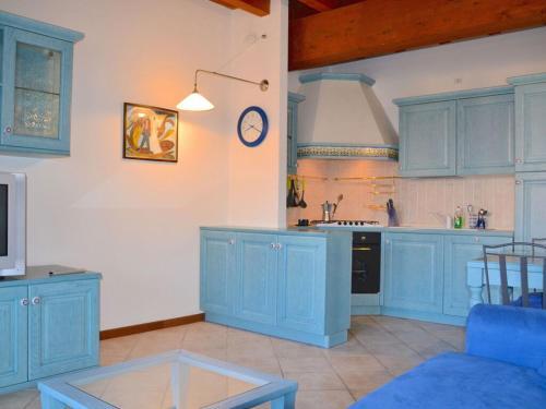Comfortable Apartment With View On Swimming Pool