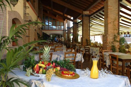 Apartments In Peschiera Del Garda 22097