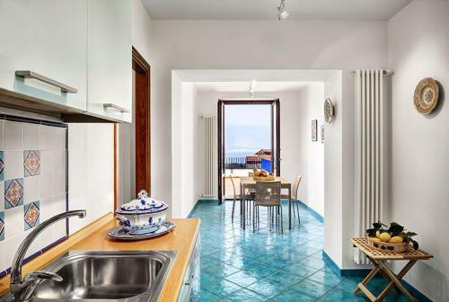 Elena Apartment