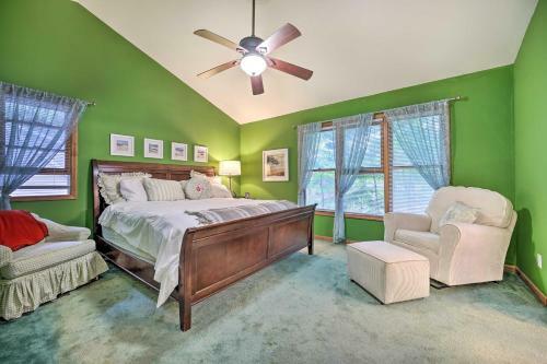 Lakeside Escape Steps To Lake Michigan Beach!