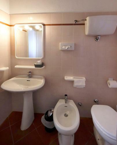 Hostal Oliviera Camere