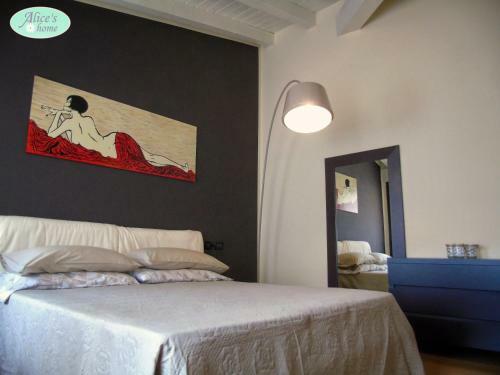 Alice S Home