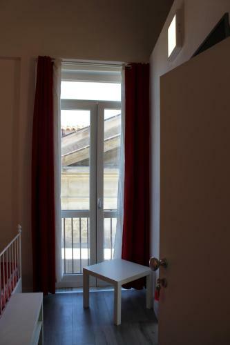 Hostal Angels'home L&r