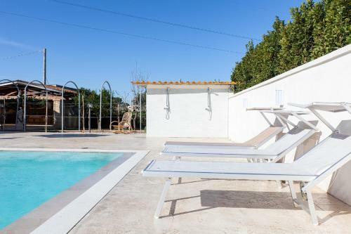 Villa Salentina Piscina Idromassaggio Borghi M330