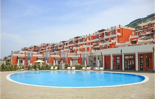 Beautiful Apartment In Pizzo With 1 Bedrooms
