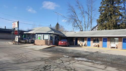 Town Inn Motel