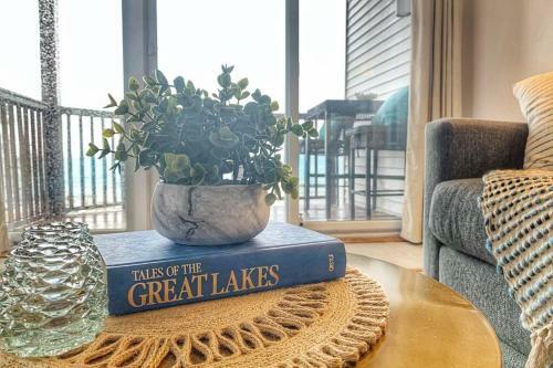 Apartamento New Listing Beach Bliss 211! Stunning Bay View