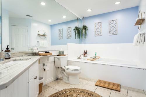 Apartamento New Listing Beach Bliss 211! Stunning Bay View