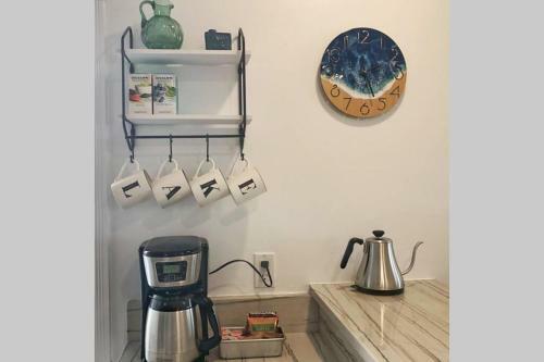 Apartamento New Listing Beach Bliss 211! Stunning Bay View