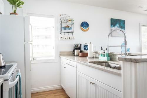 Apartamento New Listing Beach Bliss 211! Stunning Bay View