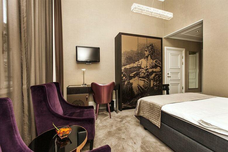 Hotel Elite Plaza
