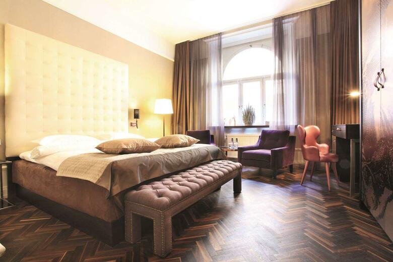Hotel Elite Plaza