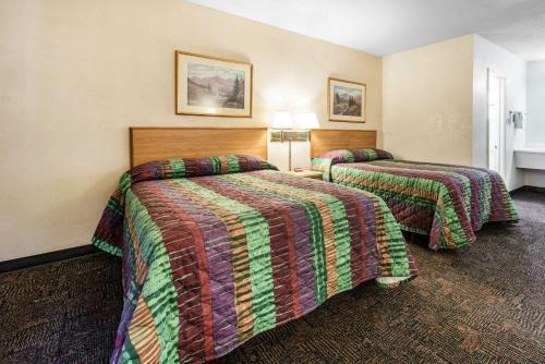 Hotel Rodeway Inn & Suites Colorado Springs