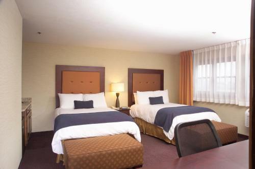 Hotel Ivy Court Inn And Suites